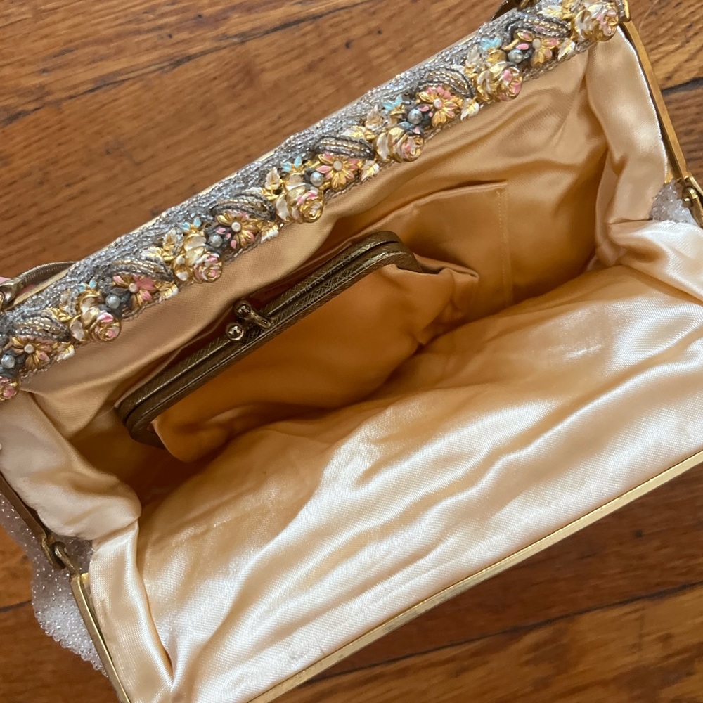 Vintage beaded purse with change purse - Picture 10 of 11